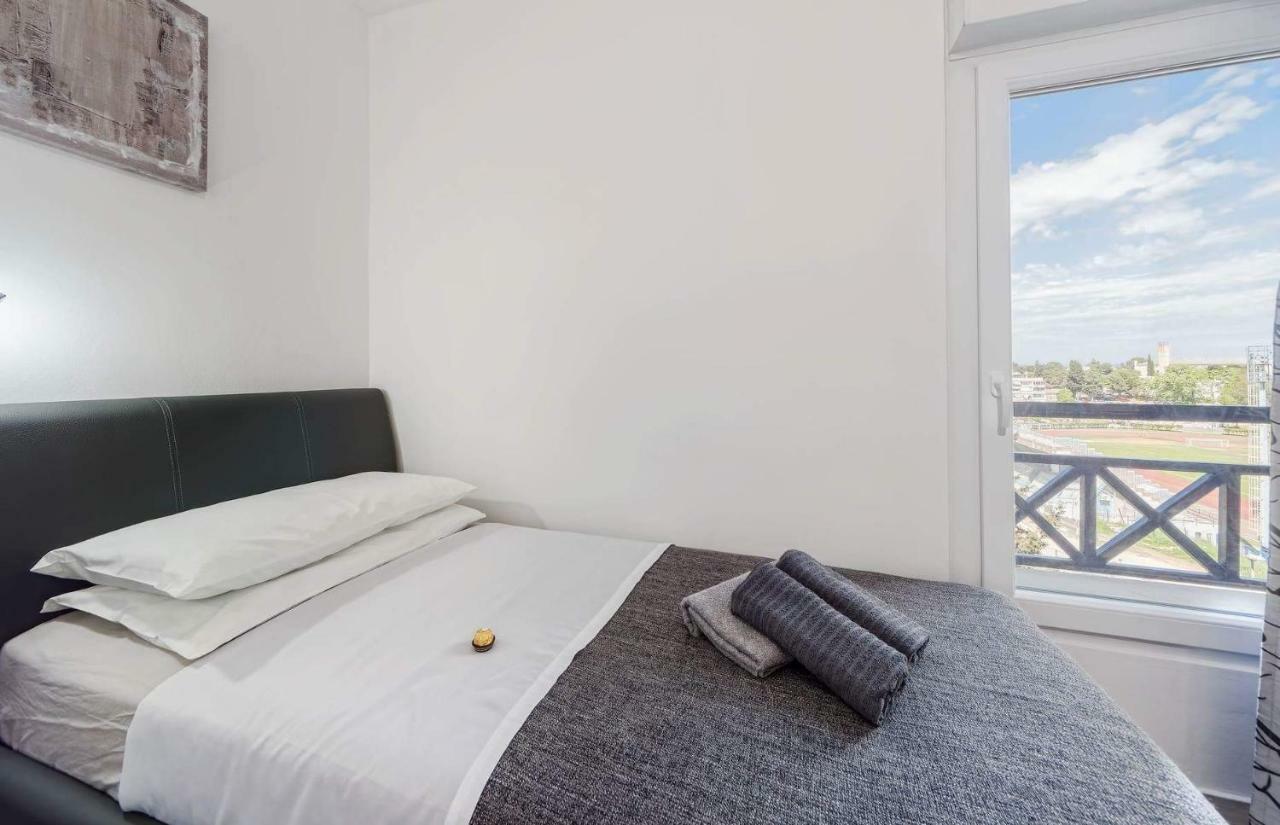 Apartment Rubix Pula Ngoại thất bức ảnh