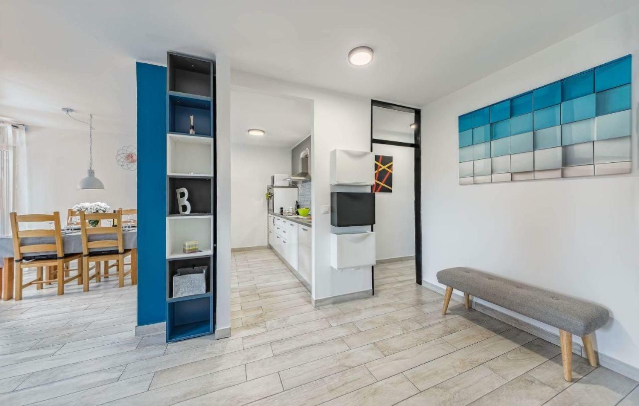 Apartment Rubix Pula Ngoại thất bức ảnh
